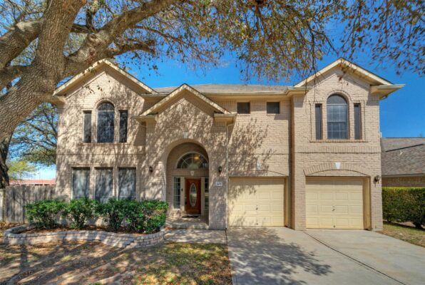601 Indian Run Dr, Pflugerville