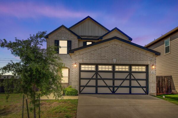 6512 Wagon Spring St, Del Valle
