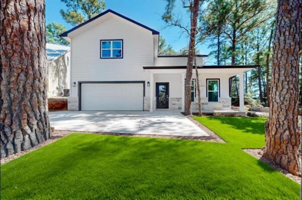 138 Onini Ct, Bastrop