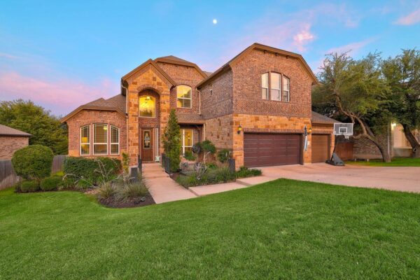 1919 Mulligan Dr, Round Rock