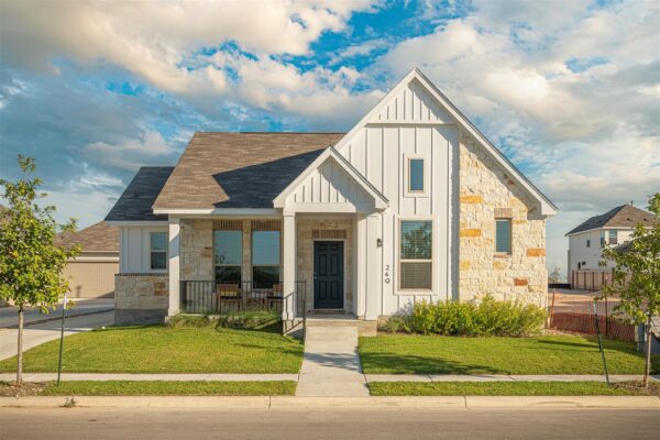 249 Treadwell Ln, Kyle