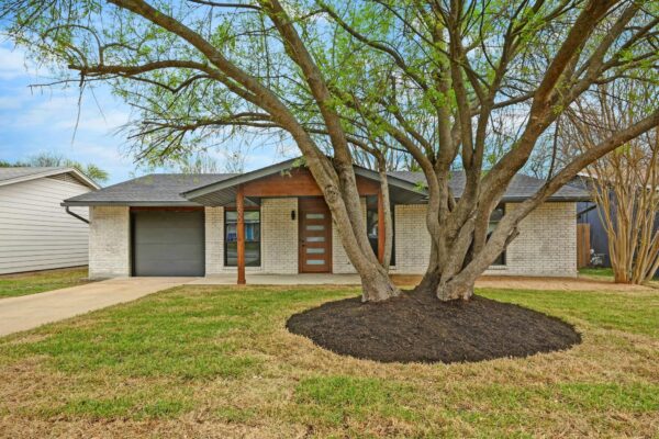 2600 Berkett Dr, Austin