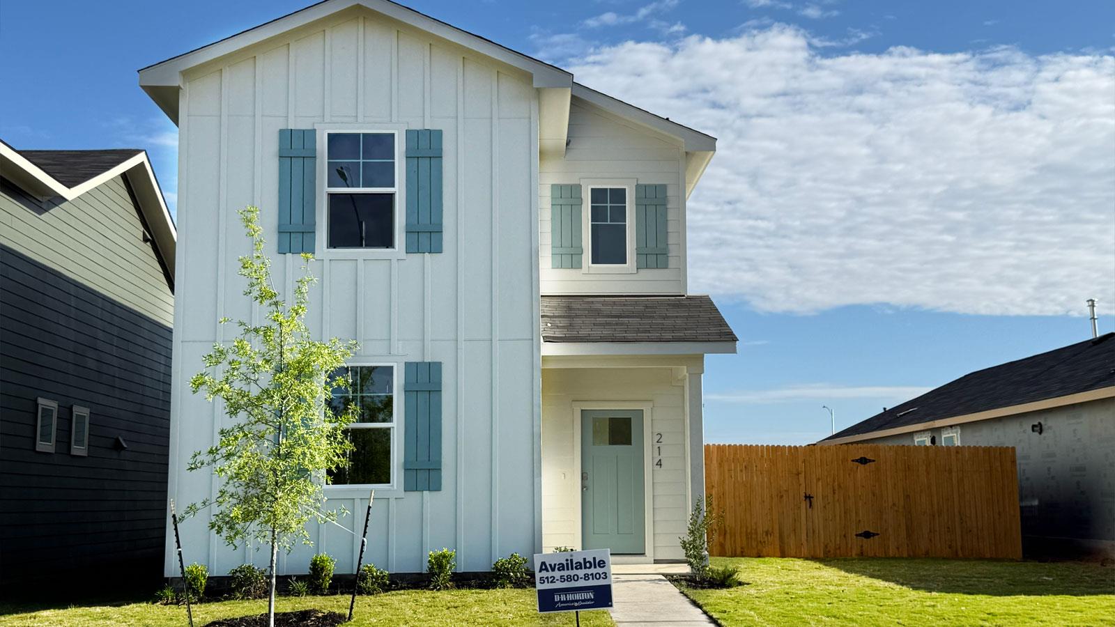 214 CONSTANZA Trl, Bastrop, TX 78602