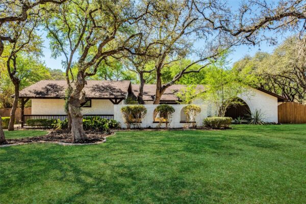 3405 Doe Run, Austin