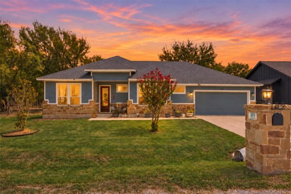 189 Waikakaaua Dr, Bastrop