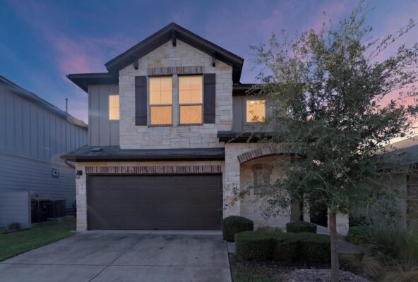 907 Sleepy Dell Ln, Austin