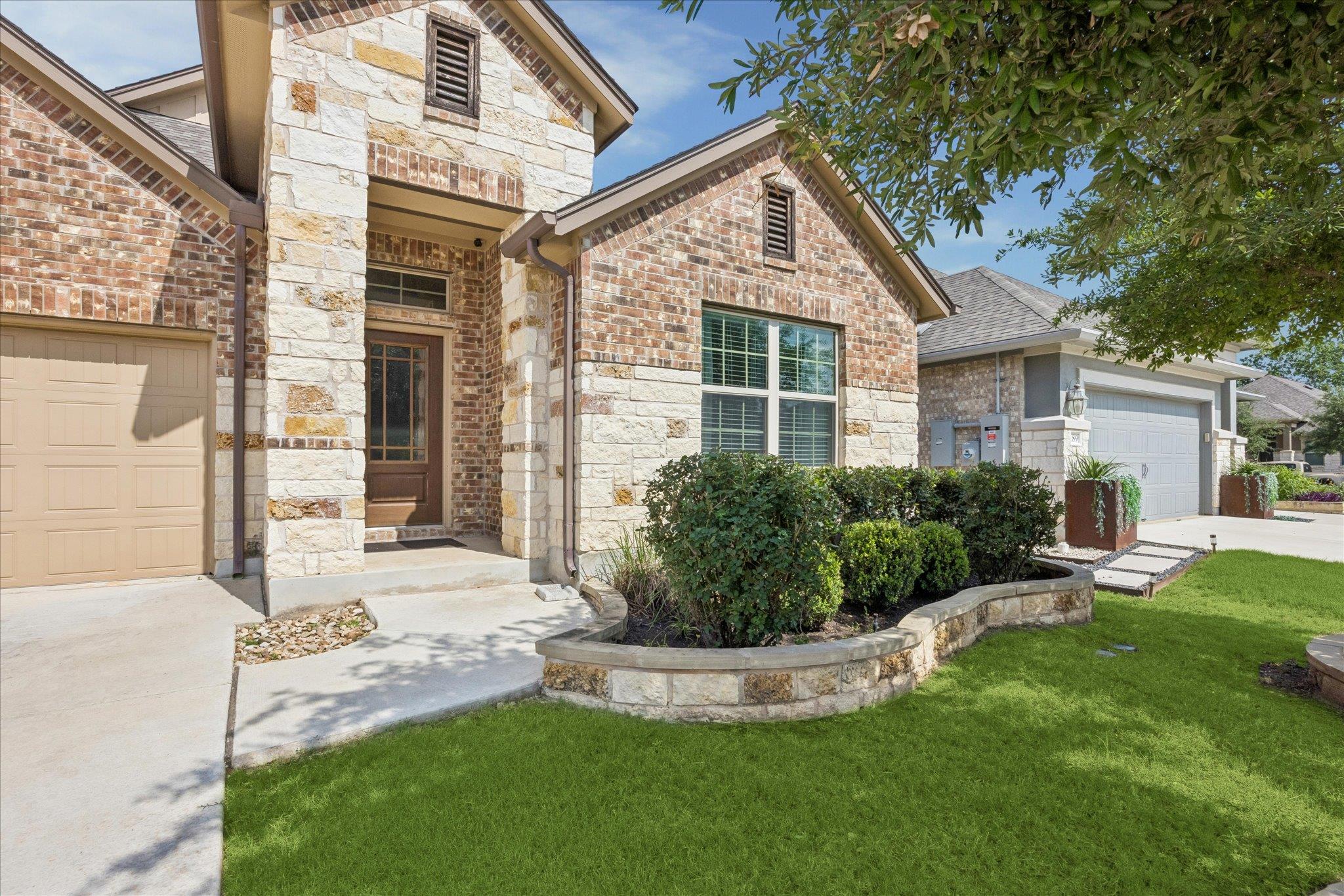 179 Belwood Dr, Buda, TX 78610