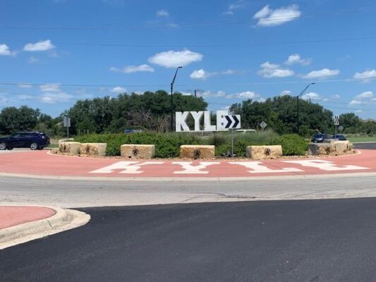 1503 N Burleson St, Kyle