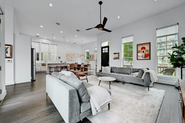4806 Springdale Rd, Austin