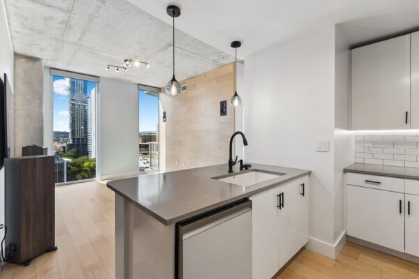 360 Nueces St #1114, Austin