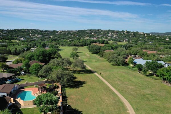 21457 Lakefront Dr, Lago Vista