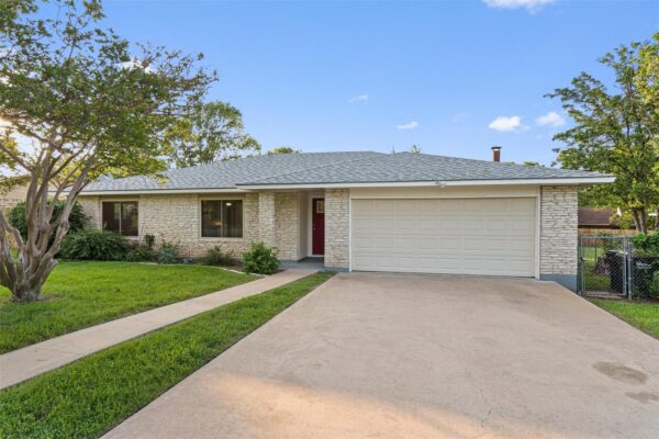 110 Live Oak Dr, Georgetown