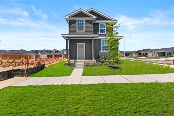 325 Santo Domingo Rd, Bastrop
