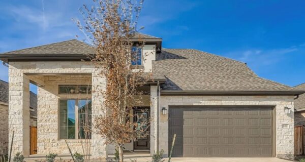 553 Prickly Poppy Loop, Kyle