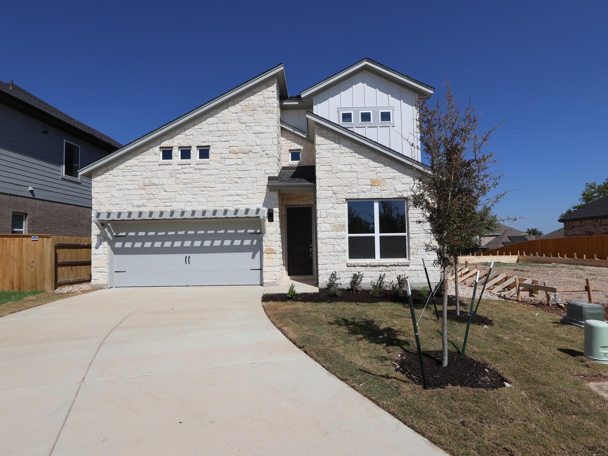 2317 Spokane Dr, Leander