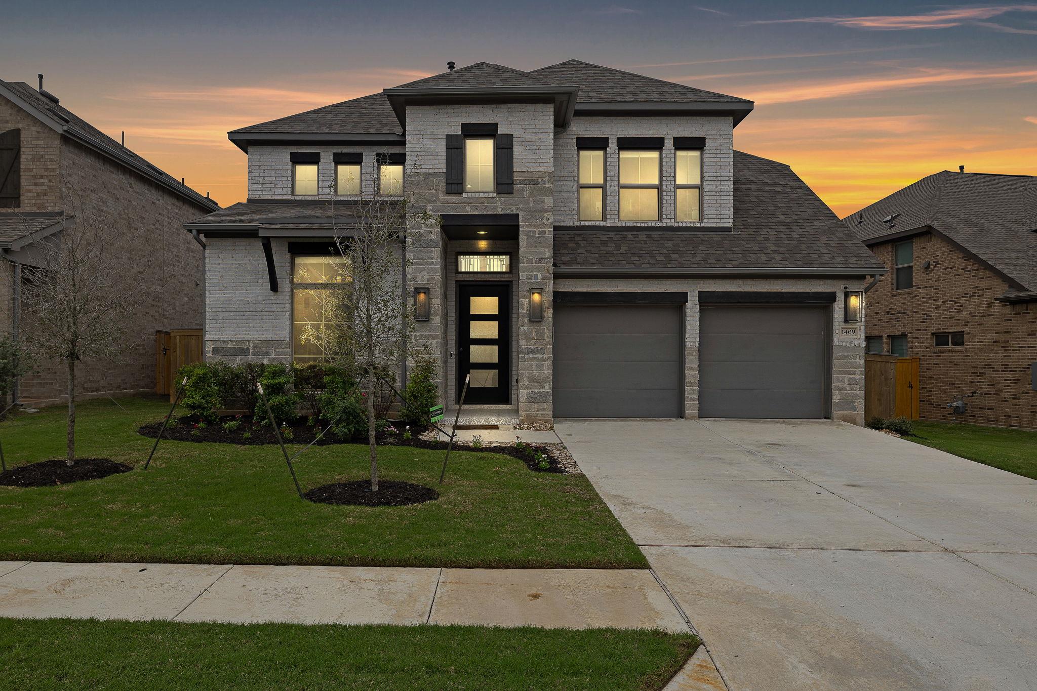 1409 Golden Celebration Bnd, Leander