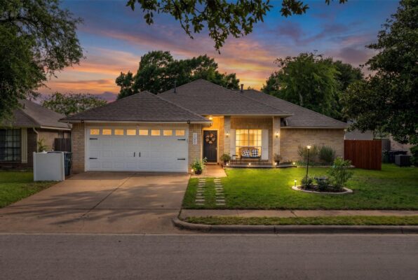505 Eaglecreek Dr, Leander