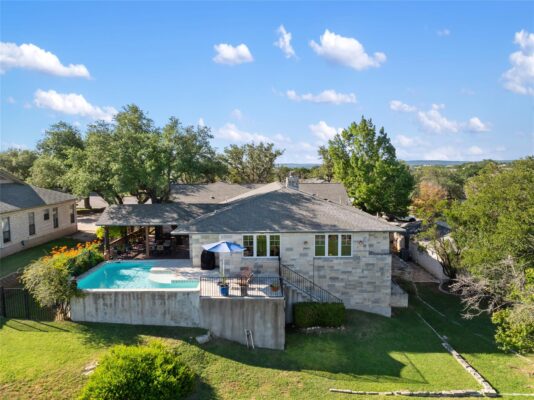 20403 Highland Lake Dr, Lago Vista