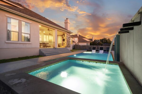 9024 Eagle Vista Ct, Austin