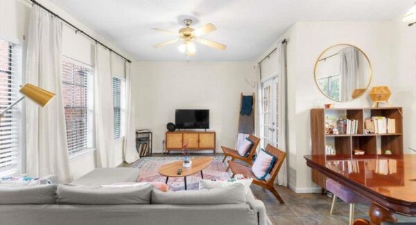 712 W 21st St #203, Austin