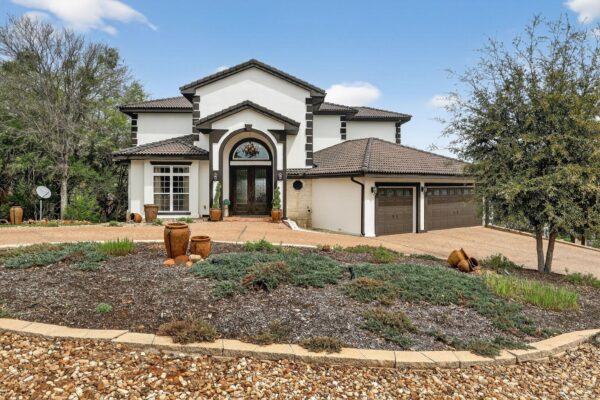 112 Big Sky Dr, Horseshoe Bay