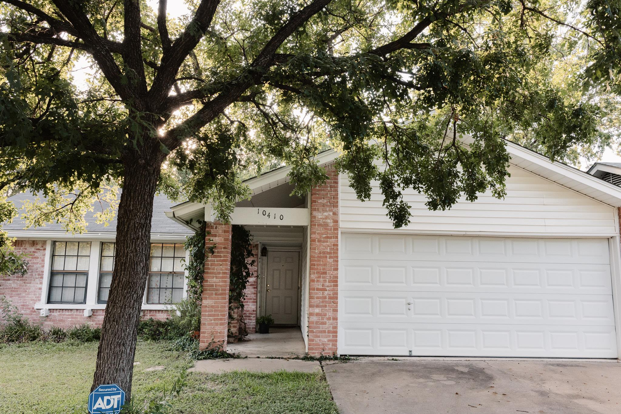 10410 Leaning Willow Dr, Austin, TX 78758