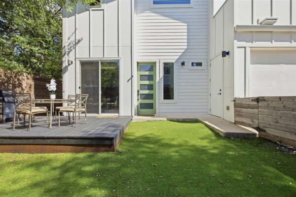 2505 E 11th St #2, Austin