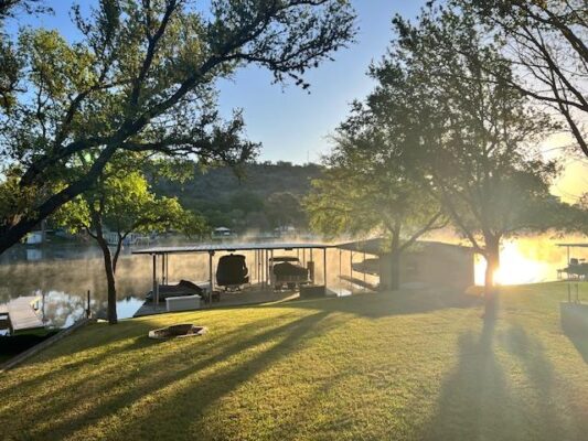 397 Sandy Mountain Dr, Llano