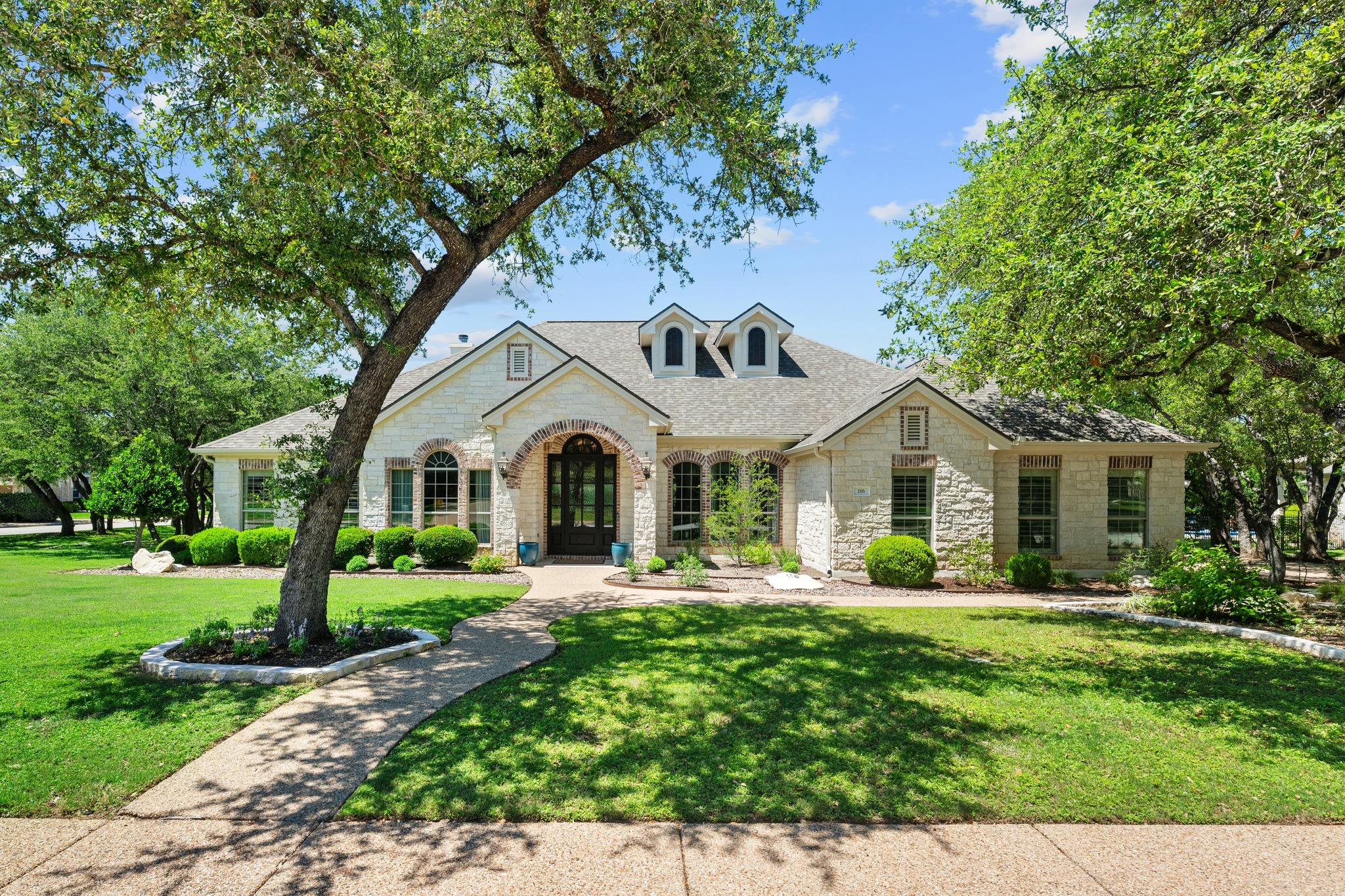 116 Woodall Dr, Georgetown, TX 78628