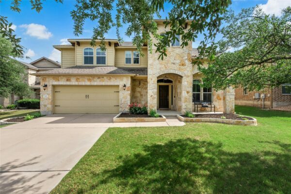 208 Paul Azinger Ct, Round Rock