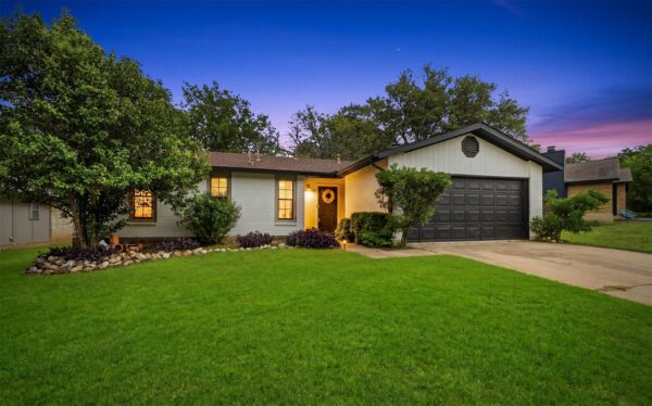 6805 Rearden Rd, Austin