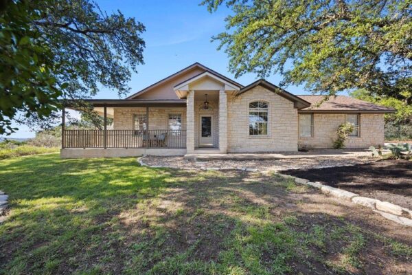 4802 Thunderbird None, Lago Vista