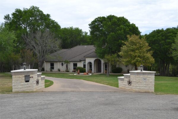 142 Llano Ct, Cedar Creek