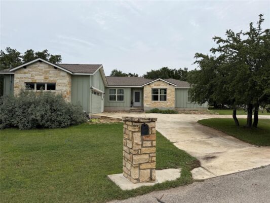 4105 Rimrock Dr, Lago Vista
