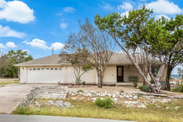 21407 High Dr, Lago Vista