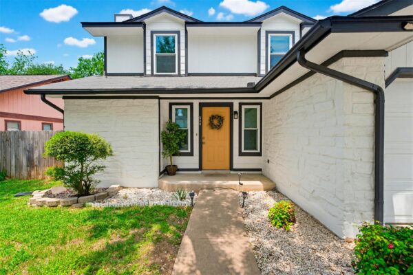 508 Maple Run Dr, Round Rock