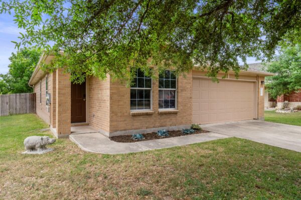 118 Camellia Dr, Hutto
