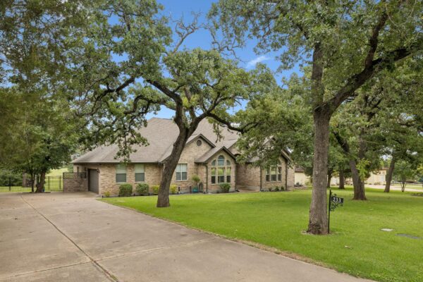 233 Colovista Pkwy, Bastrop