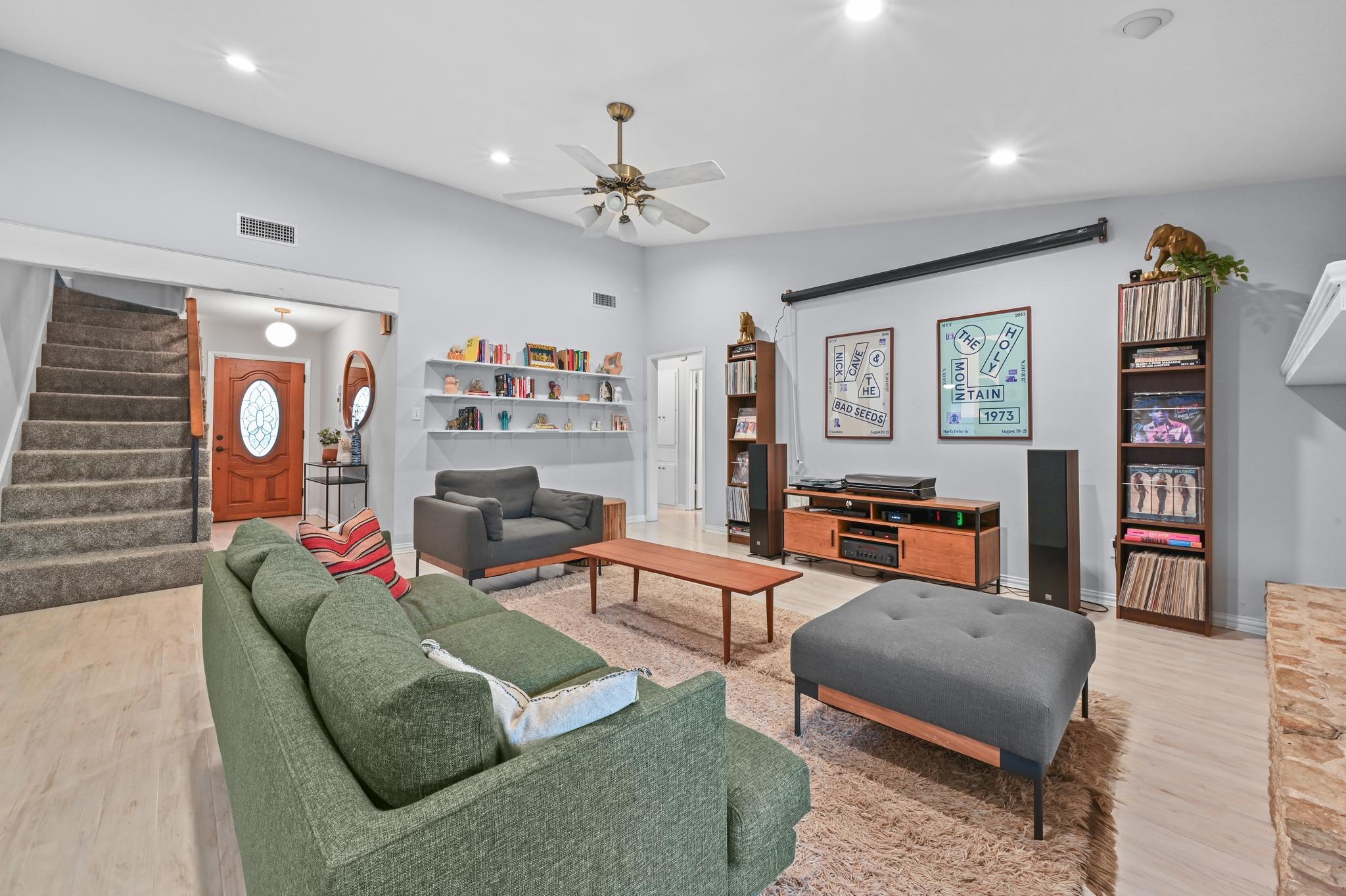 2509 Redleaf Ln, Austin
