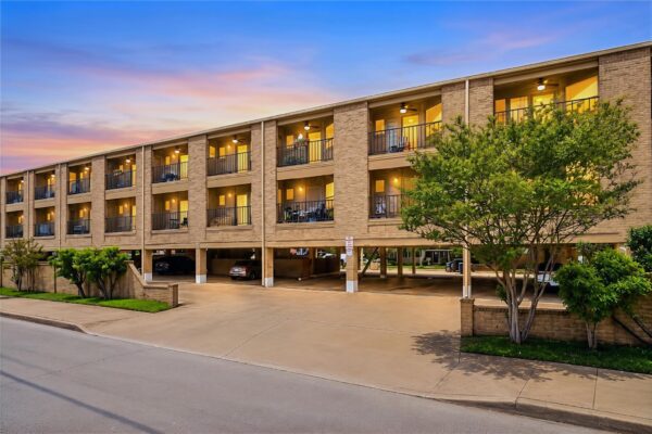 3316 Guadalupe St #213, Austin