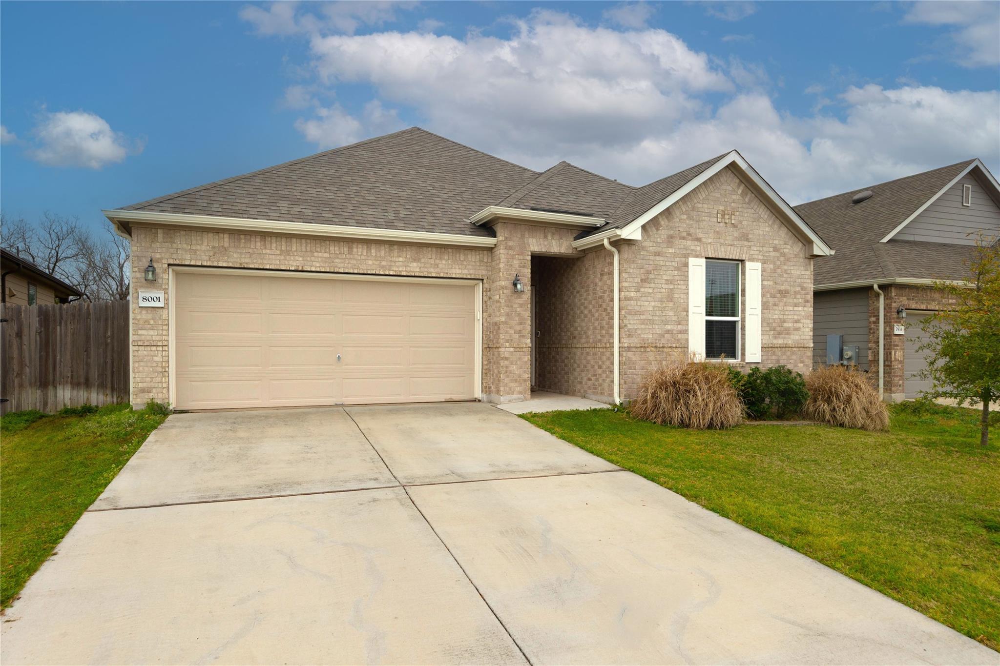 8001 Crystalbrook None W, Austin, TX 78724