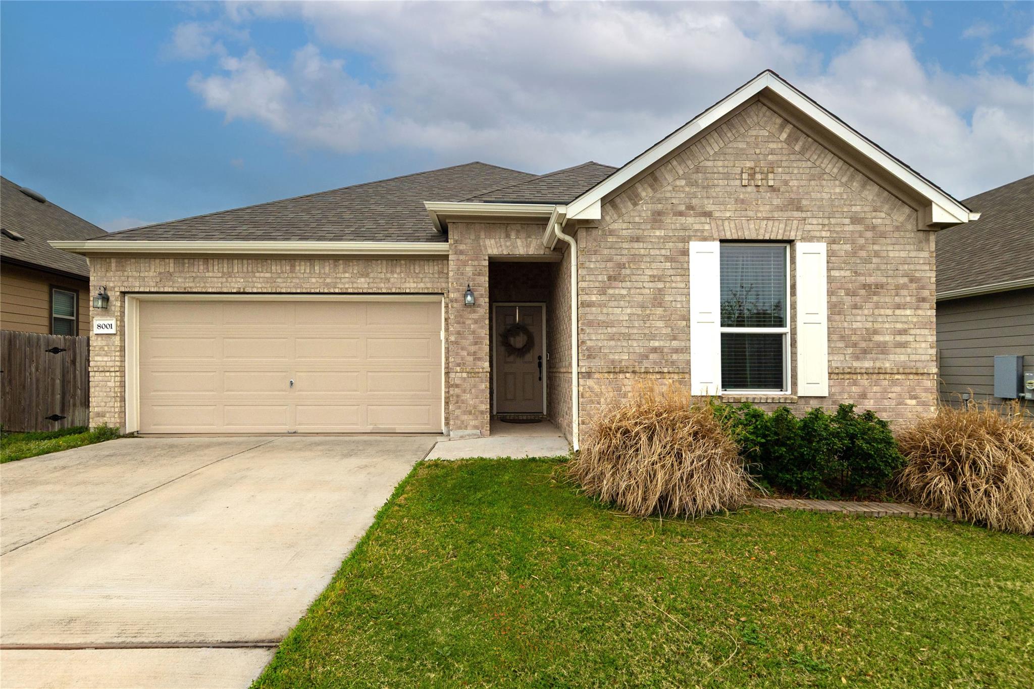 8001 Crystalbrook None W, Austin