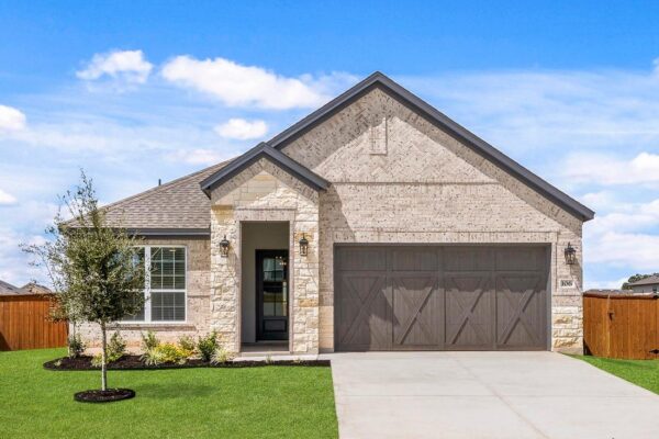 106 Nandina Path, Bastrop
