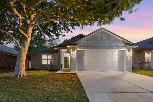 12104 Battle Bridge Dr, Austin