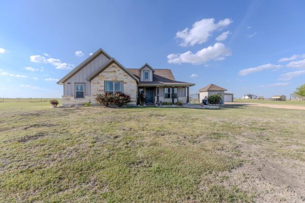 4846 County Road 327 None, Granger