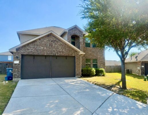 18309 Windtree Ln, Elgin