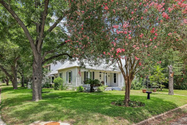 601 Garwood St, Smithville
