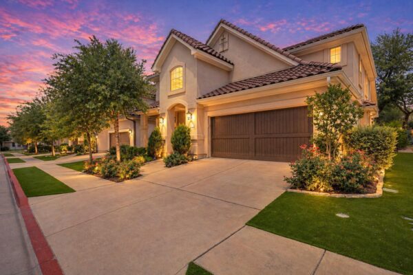 11904 Viscaya Way, Austin