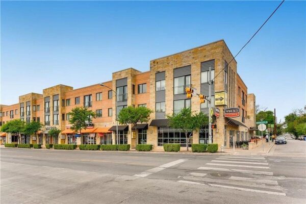 3016 Guadalupe St #305, Austin