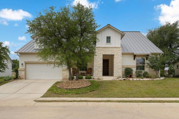 1905 Mazarro Dr, Leander